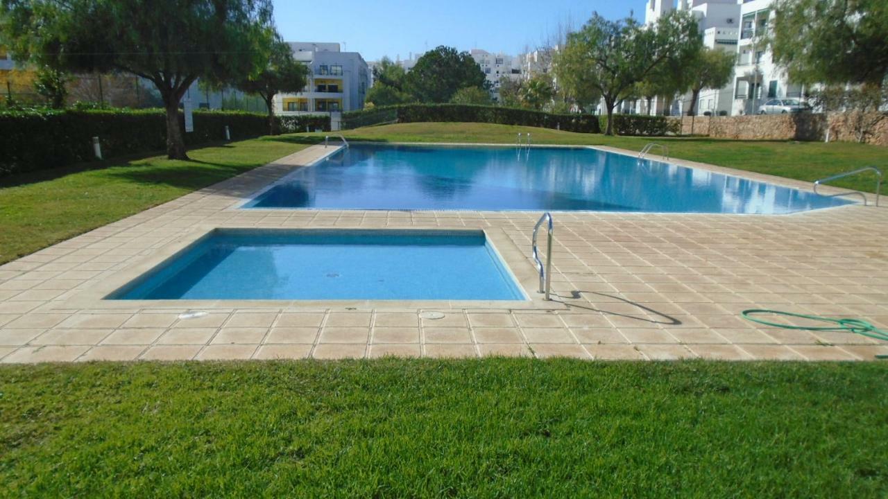 Apartamento Urb. Vila Nova, Lote 5 Армасан-де-Пера Екстер'єр фото
